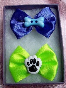 Fancy satiny novelty dog bows